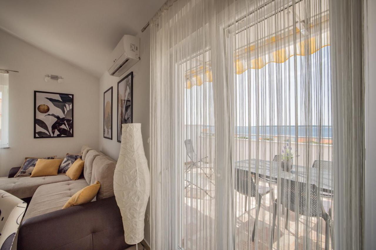 Chill 4 Real Sea View Mandre Apartment Exterior photo